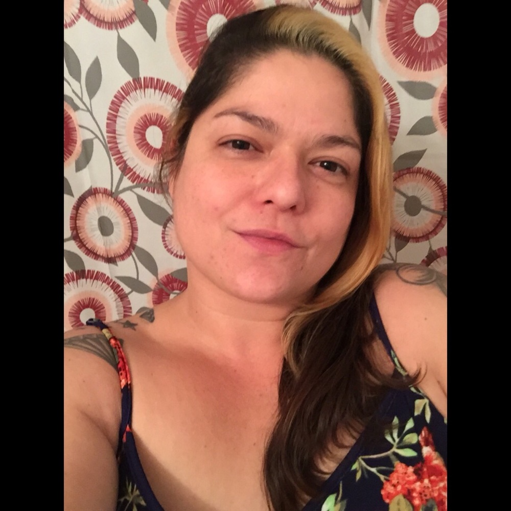 Meet your Posher, Emilie